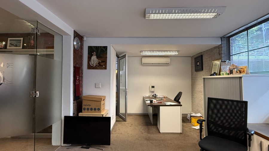 To Let commercial Property for Rent in De Waterkant Western Cape